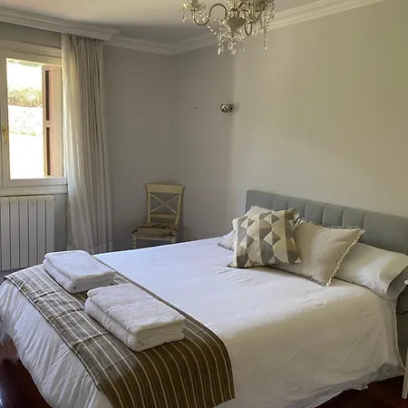 乡村民宿 Caserio Goitisolo, Piscina, Jacuzzi, Sauna Y Gimnasio En La Reserva De La Biosfera De Urdaibai Isla Bekoa Auzoa
